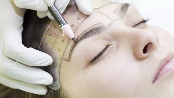 What is the best permanent eyebrow tattooing technique for men?